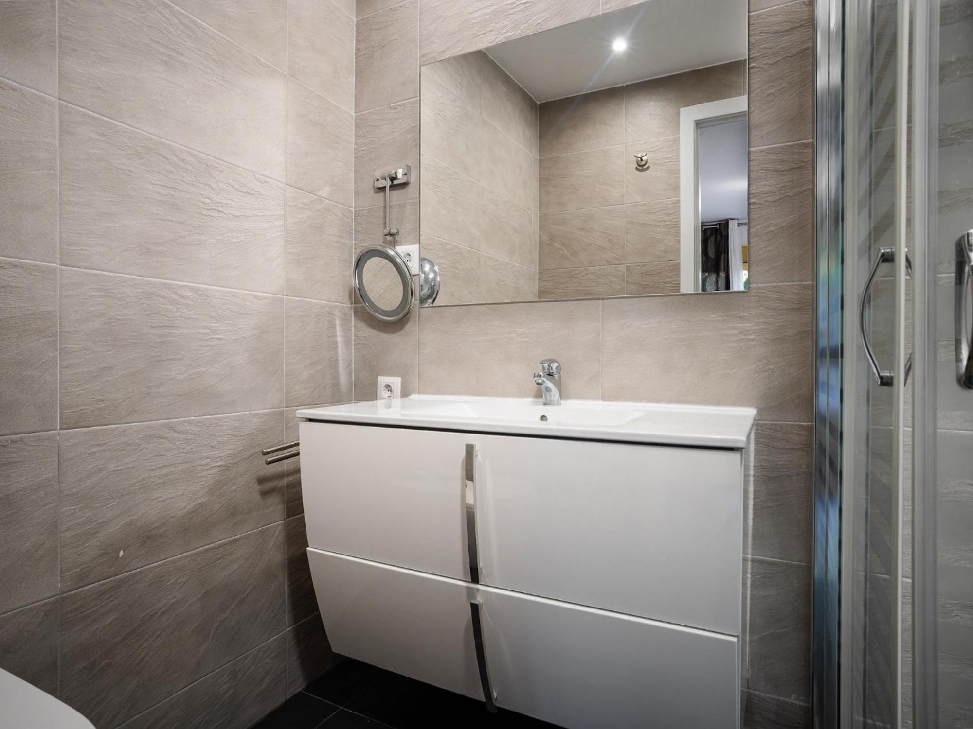 Appartamento Beachside With Shared Pool
